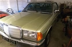 1985 230 CE Coupe - Tuesday 10th December 2019 For Sale by Auction