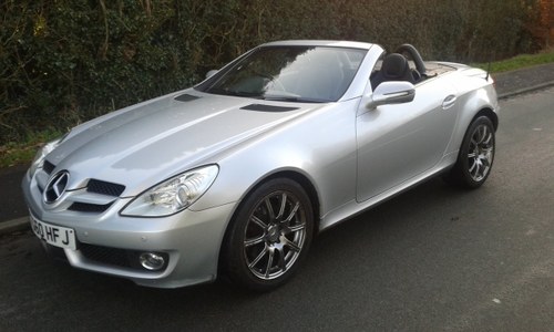 FABULOUS 2010 (60) SLK 200K AUTO DEMO+ONE PRIVATE 71K FMBSH For Sale