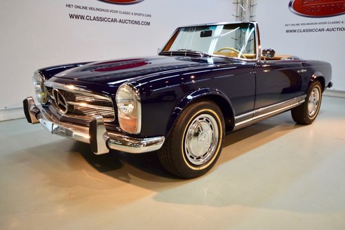Mercedes-Benz 230 SL Pagode 1964 For Sale by Auction