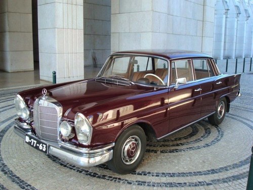 1967 Mercedes-Benz 230 S (W111) SOLD