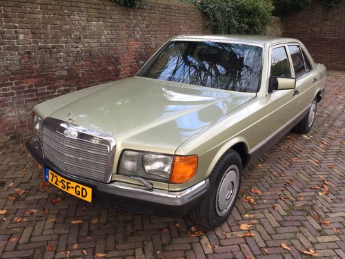 1983 Mercedes Benz 380 SE Autom. LHD W126 Airco Leather For Sale