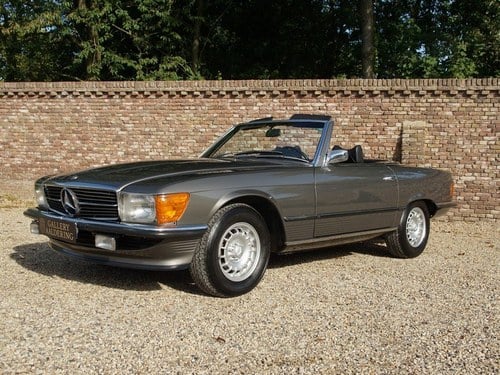 1971 Mercedes Benz 350SL W107 fully restored, TOP condition, Euro For Sale