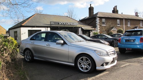 2010 MERCEDES C250 BLUEEFFICIENCY SPORT CGI AUTO WITH COMMAND For Sale