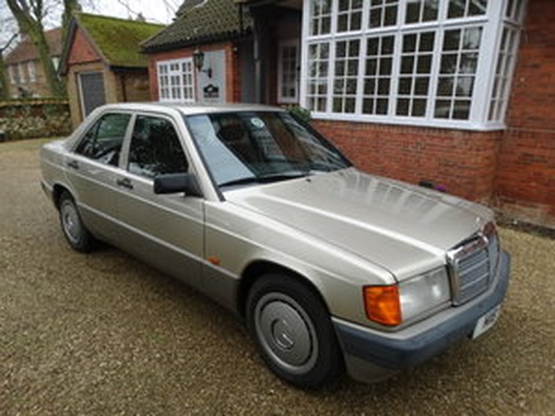 1991 MERCEDES 190E 1.8 AUTO