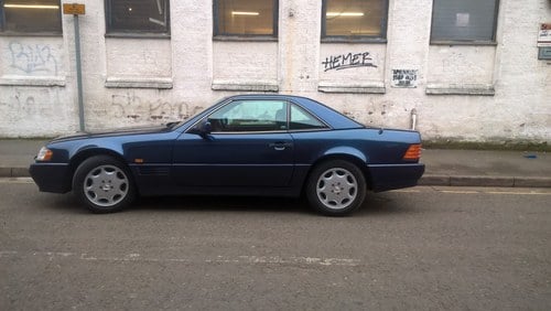1995 Mercedes benz sl280. convertible with hardtop For Sale