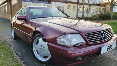 1997 MERCEDES SL320, 80k Mls, Full Service History In vendita