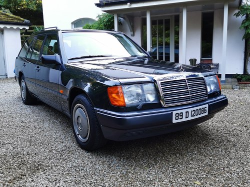 1989 Mercedes 230TE, 41,000 Miles Absolutely Stunning SOLD