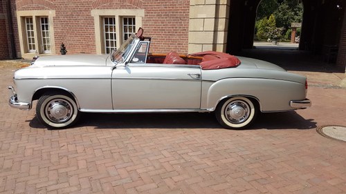 1958 Mercedes 220S convertible in excellent condition For Sale