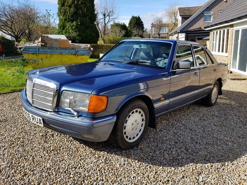 1990 Mercedes 300SE  In vendita