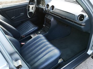 1982 Mercedes 200