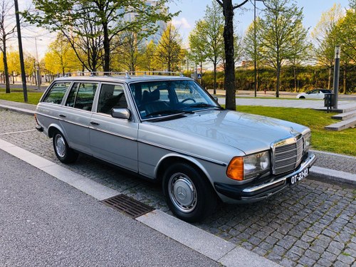1978 Mercedes-Benz 300TD Touring (w123) For Sale