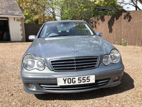2004 Mercedes C220 CDI very nice car For Sale
