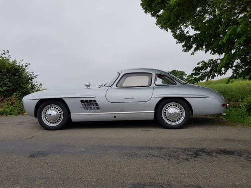 2000 Mercedes 300SL Gullwing w198 coupe For Sale