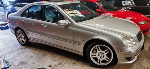 2003 Mercedes C32 AMG Japanese import rust free In vendita