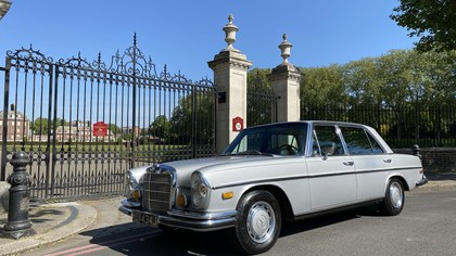 1971 Mercedes Benz 300SEL 6.3 - immaculate condition