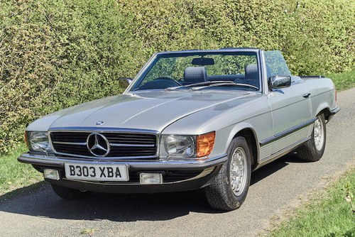1984 MERCEDES-BENZ 500 SL For Sale by Auction