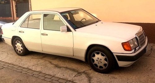 1992 Mercedes 280e w124  one of the last a/c mint For Sale