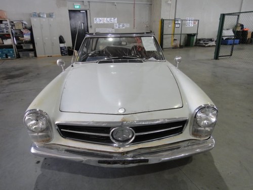 1965 Mercedes 230 SL Pagoda Cosmetic restoration In vendita