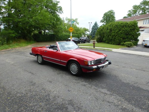 1986 Mercedes 560SL Two tops Nice Driver For Sale