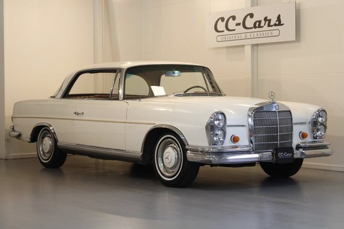 1967 Mercedes 250 SE model W111 Coupe  For Sale