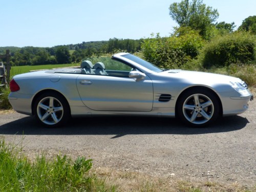 2005 Mercedes 350SL in Fantastic Condition For Sale