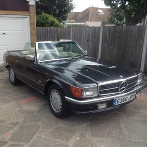 1988/E Mercedes 300SL R107  FSH  HPI CLEAR   For Sale