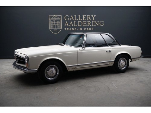 1967 Mercedes Benz 250 SL Pagode For Sale
