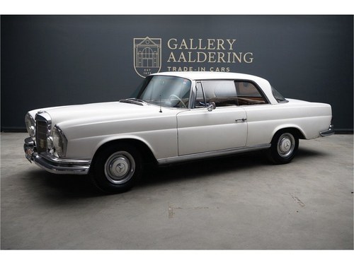 1967 Mercedes Benz 280SE coupe sunroof For Sale