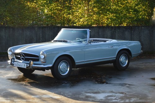 1967 (1073) Mercedes-Benz 230 SL Pagode For Sale