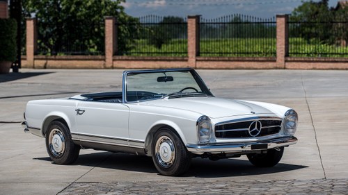 1968 Mercedes-Benz 280 SL Hardtop For Sale by Auction
