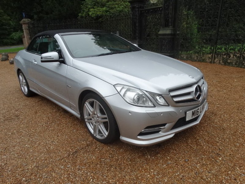 2011 61 MERCEDES E220 CDI CONVERTIBLE AUTO TIP SPORTS EDITIO