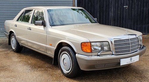 1990 ONLY 23,000 Miles - Rare Manual - Mercedes 300 SE W126 For Sale