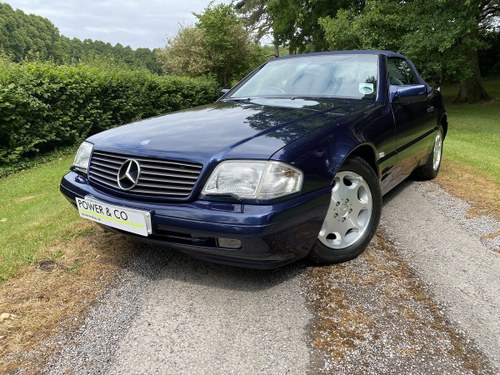 1995 Mercedes-Benz SL320 (Low mileage and owners) In vendita