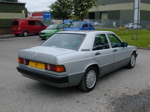 1991 Mercedes 190 - 3