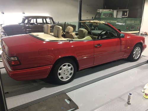 1995 stunning Mercedes e class cabriolet For Sale