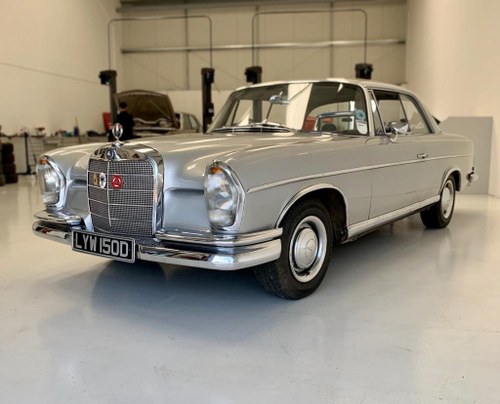 1966 Mercedes Benz 250SE Coupe, 43,000 miles VENDUTO