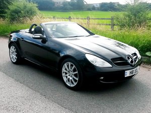 2006 MERCEDES SLK280 3.0 7G-TRONIC // 84000 MILES // AIR SCARF SOLD