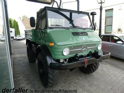 1972 Mercedes Benz Unimog 406 U 84 A vendre