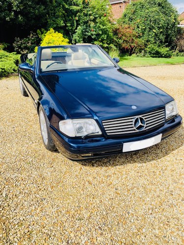1999 Mercedes SL320 - facelift with panoramic roof For Sale