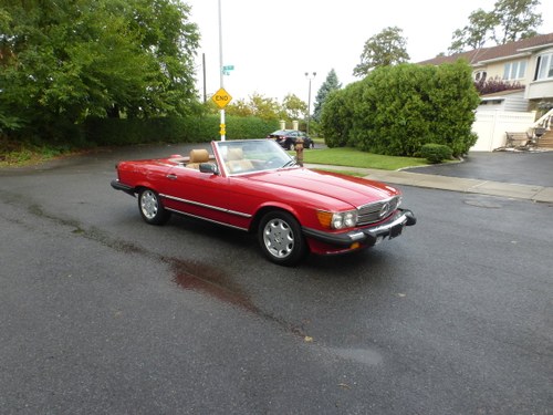 1987 Mercedes 560SL Two Tops Presentable Driver - For Sale