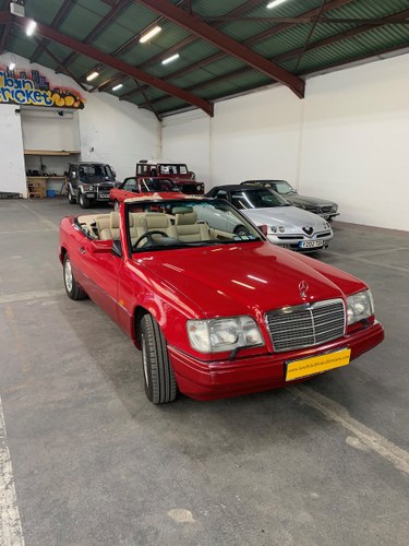 1994 Mercedes e220 convertible (w1240 For Sale by Auction