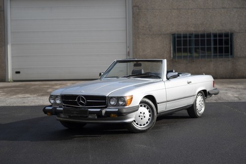 1988 Mercedes SL560  In vendita