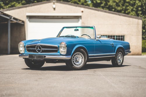 1967 Mercedes 250SL ZF5 – ONE OF ONLY 840 BUILT In vendita