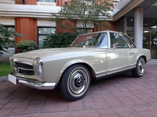 1966 Mercedes Benz R113 230 SL "Pagoda" In vendita