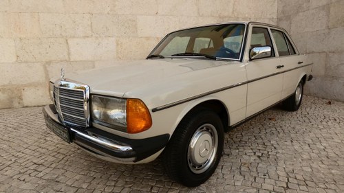1982 Mercedes 240D very good condition-Matching Numbers For Sale