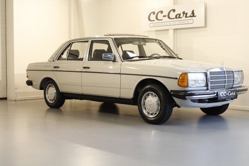 1982 Mercedes 200 2,0 For Sale