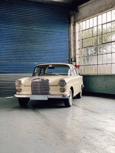 1967 Mercedes-Benz 200 'Fintail' For Sale