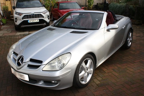 2005 Slk350 silver with dark red leather For Sale
