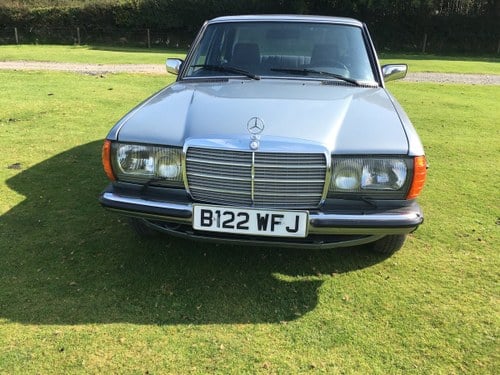 1984 Mercedes 300d  LHD in outstanding condition VENDUTO