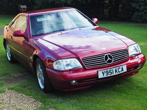 2001 Gorgeous Low-Mileage Mercedes SL320 V6 Classic SOLD